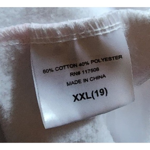 🌟 3 for $15 Deal! 🌟Wound Up sweatshirt white XXL 19 Ready for Friday - Picture 6 of 6